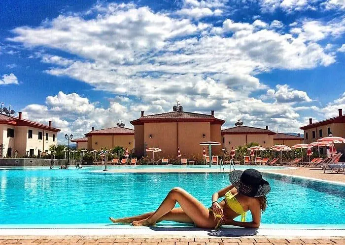 Apart-hotel Afrodite Solfara Mare